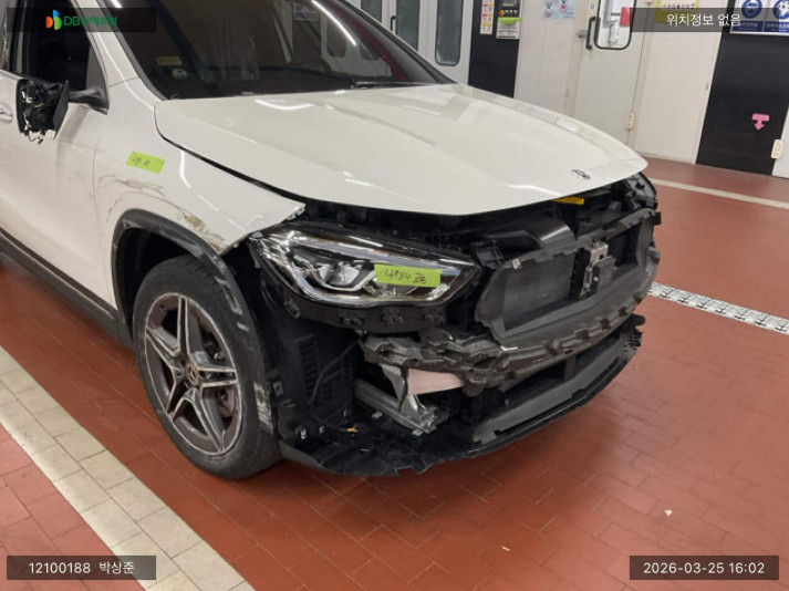 Mercedes-Benz GLA250 4MATIC