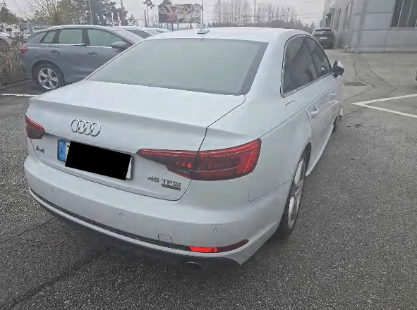 A4 45 TFSI quattro