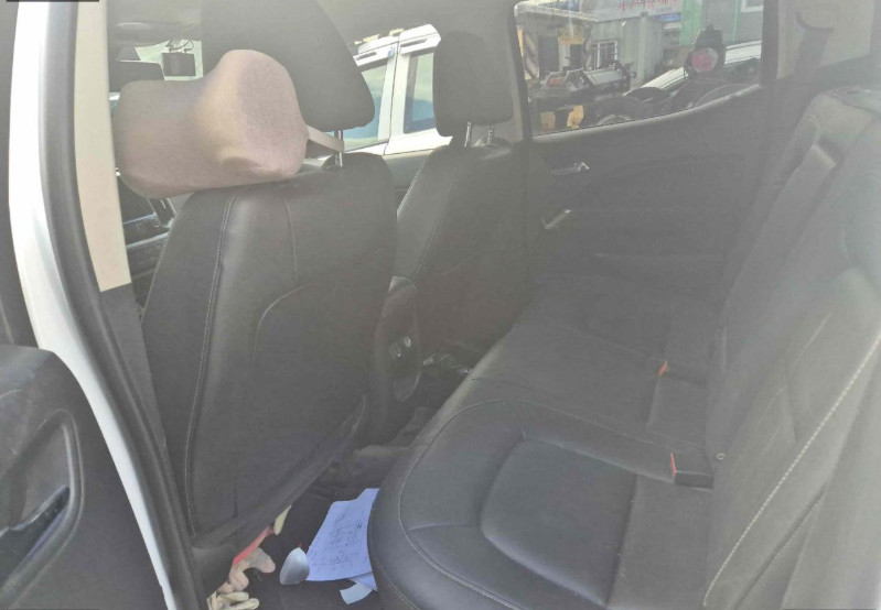 CHEVROLET COLORADO AWD