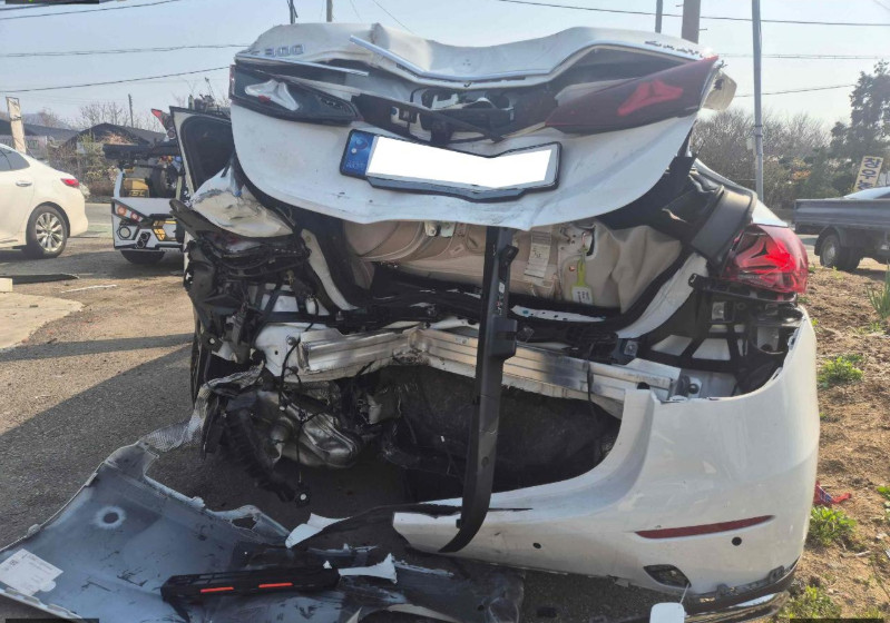 Mercedes-Benz E 300 4MATIC