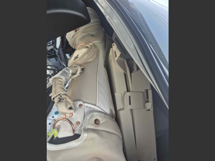 Mercedes-Benz E 300 4MATIC