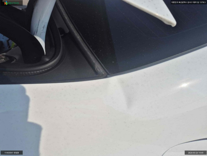 Mercedes-Benz E 300 4MATIC