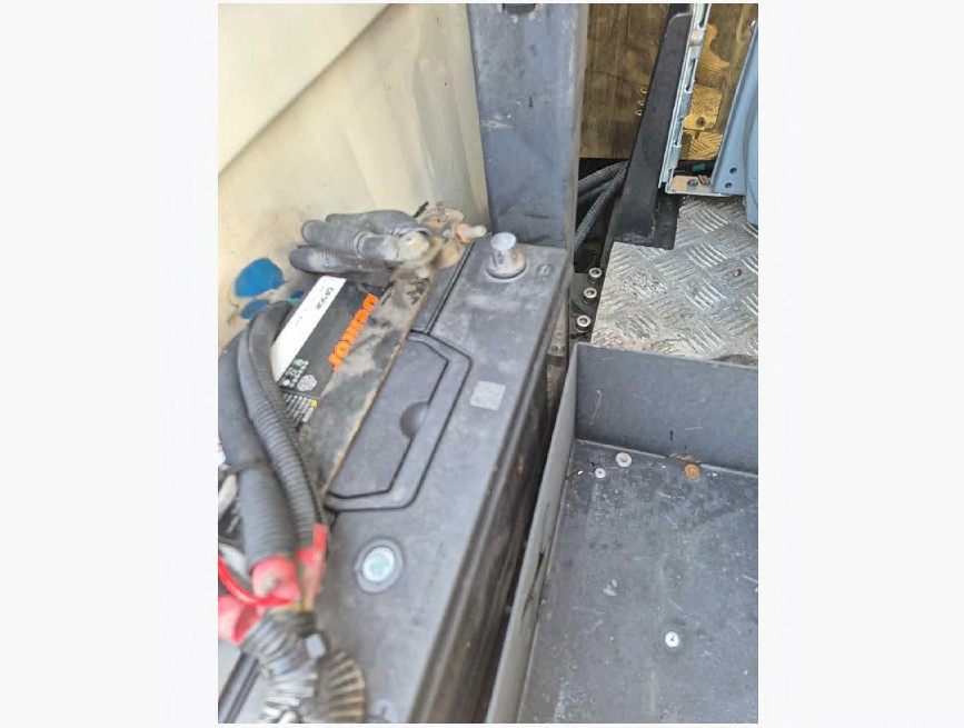 엠뱅크언더리프트