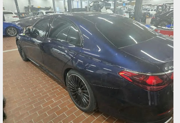 Mercedes-Benz E 450 4MATIC