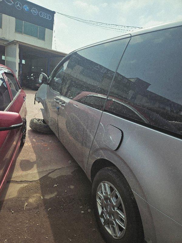 스타리아 (STARIA)