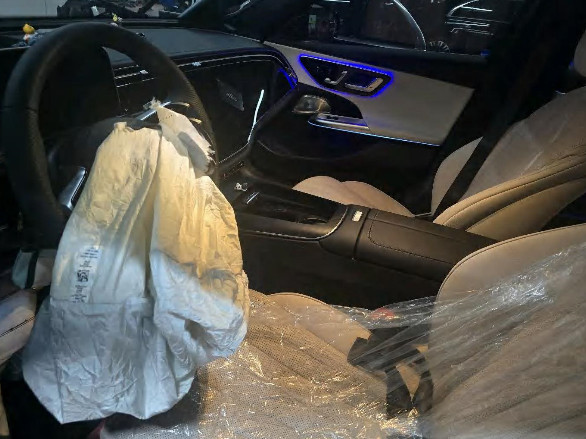 Mercedes-Benz E 450 4MATIC (리스) 