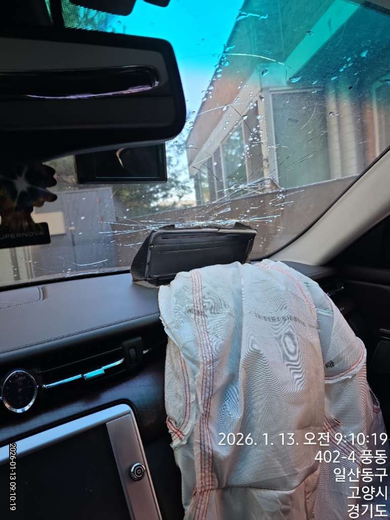 마세라티 콰트로포르테 S Q4