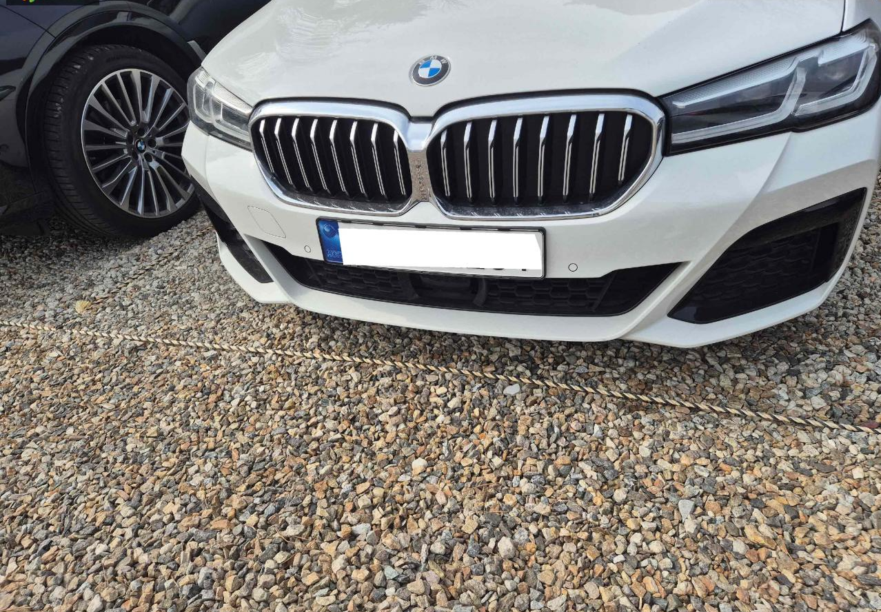 BMW 520i