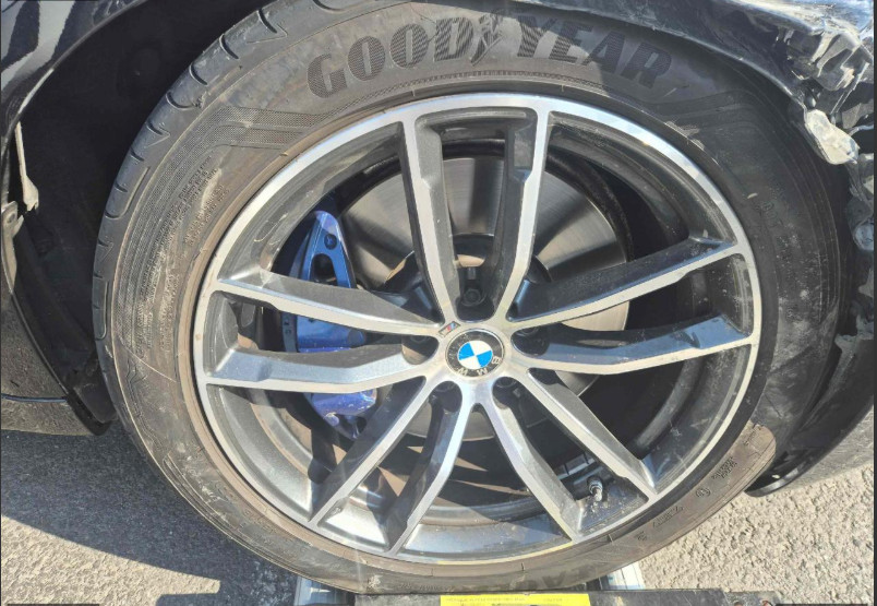 BMW 520i