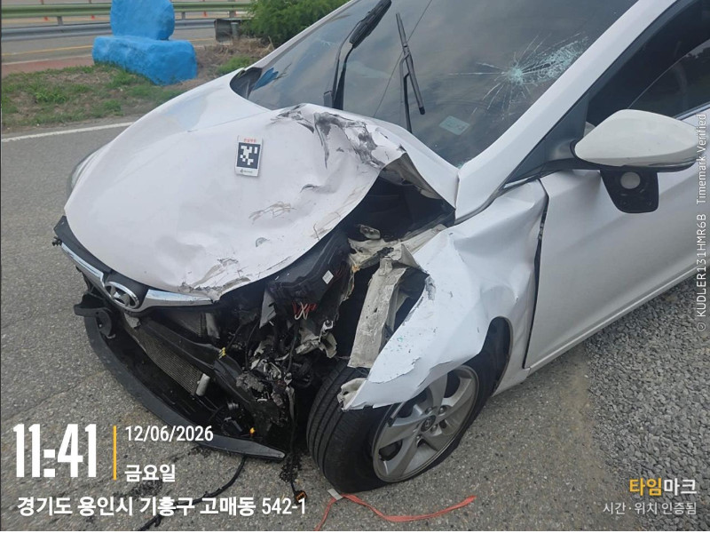아반떼 (AVANTE)