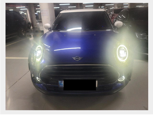 MINI Cooper Clubman