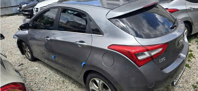 i30