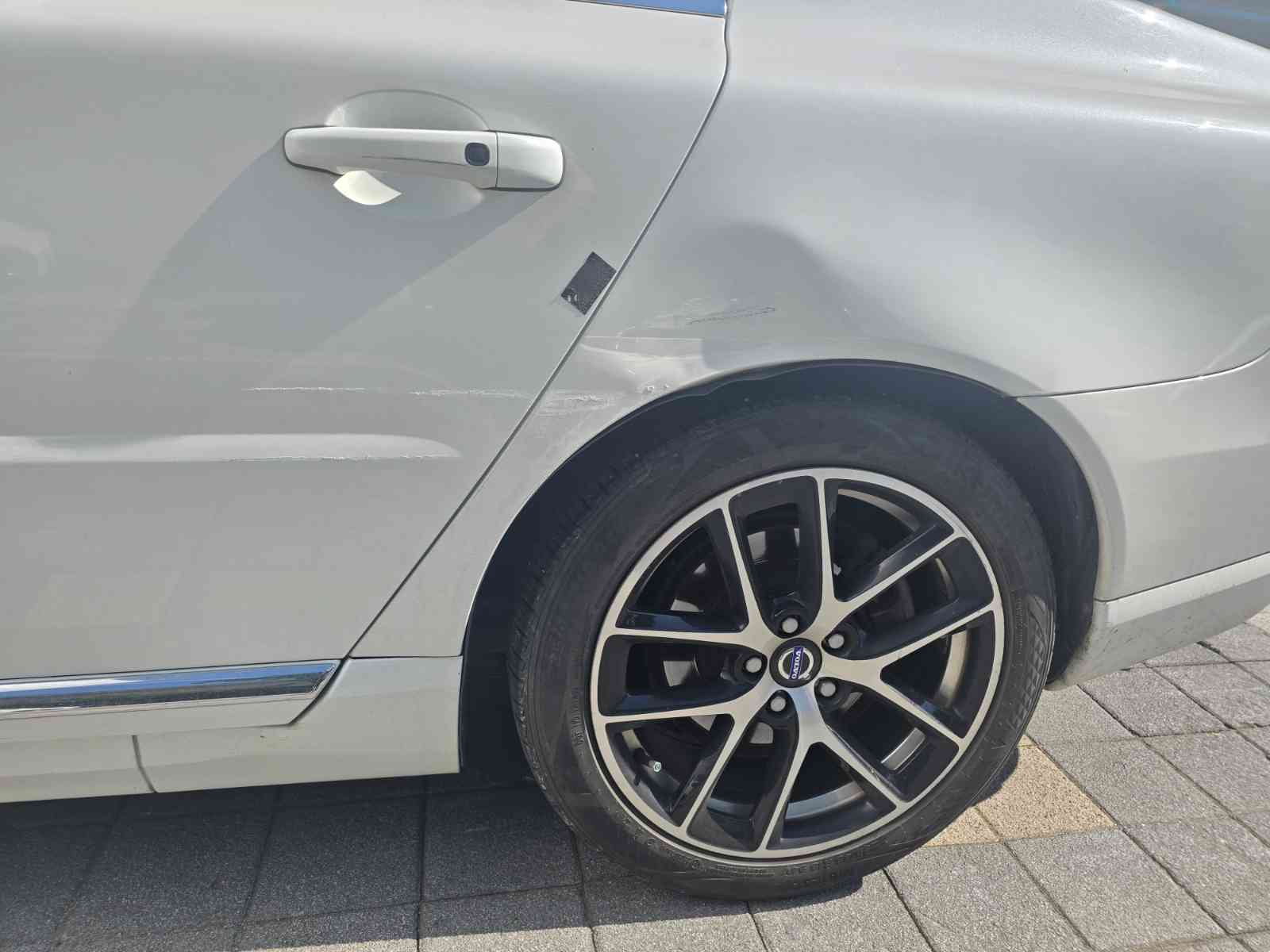 볼보 S80D2
