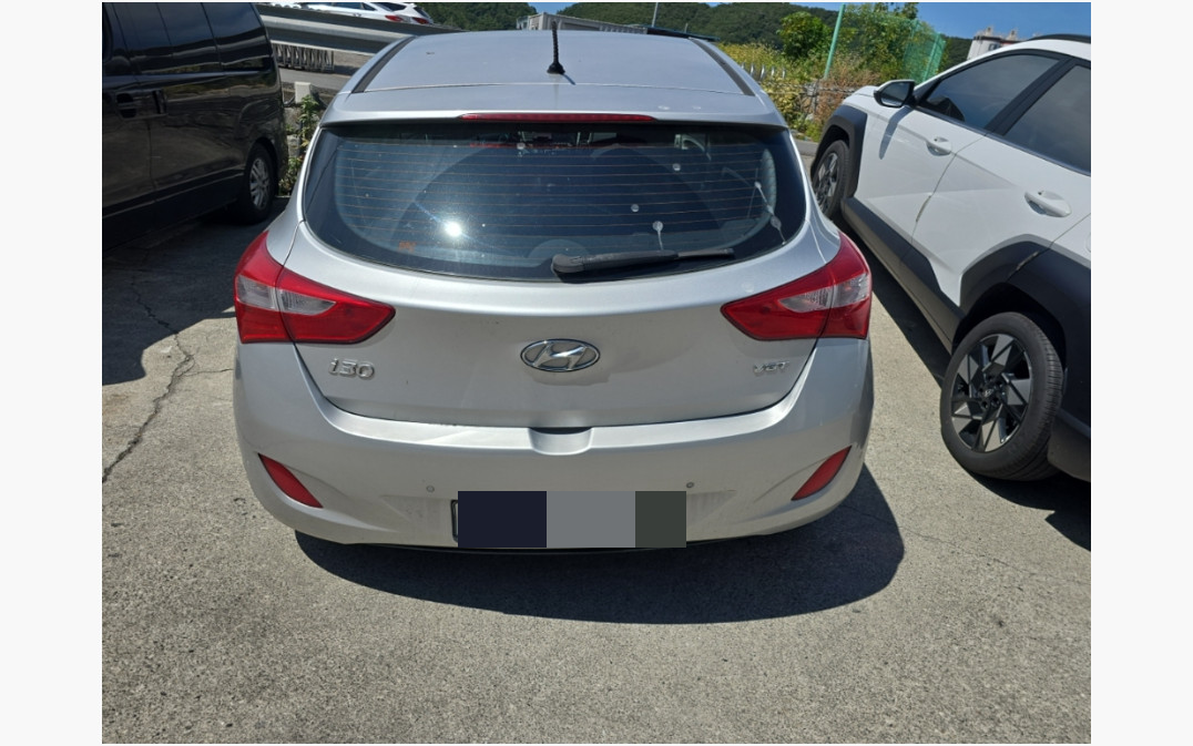 i30