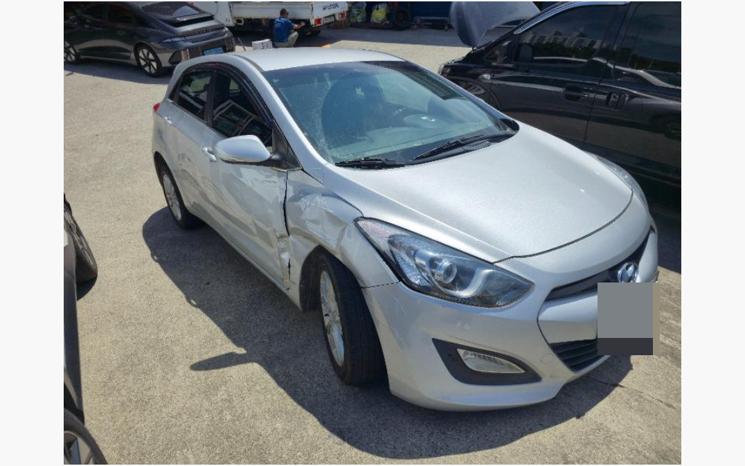 i30