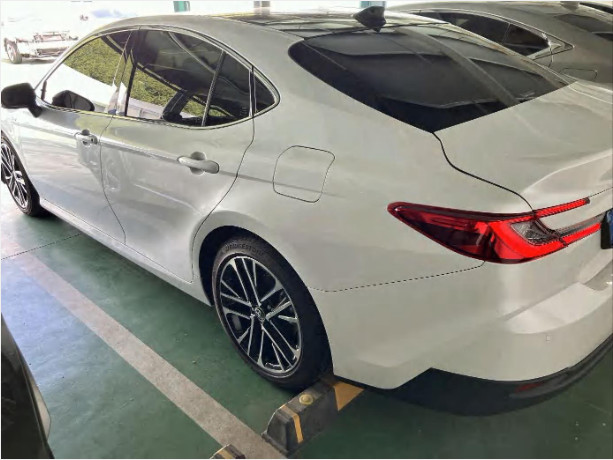 토요타 CAMRY