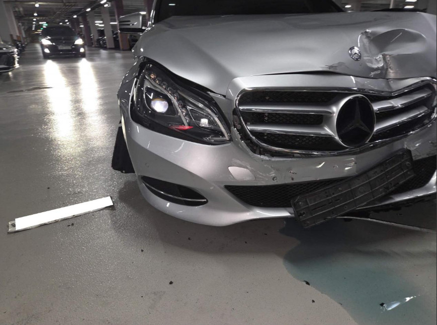 E300